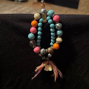 Multicolor light weight bracelet